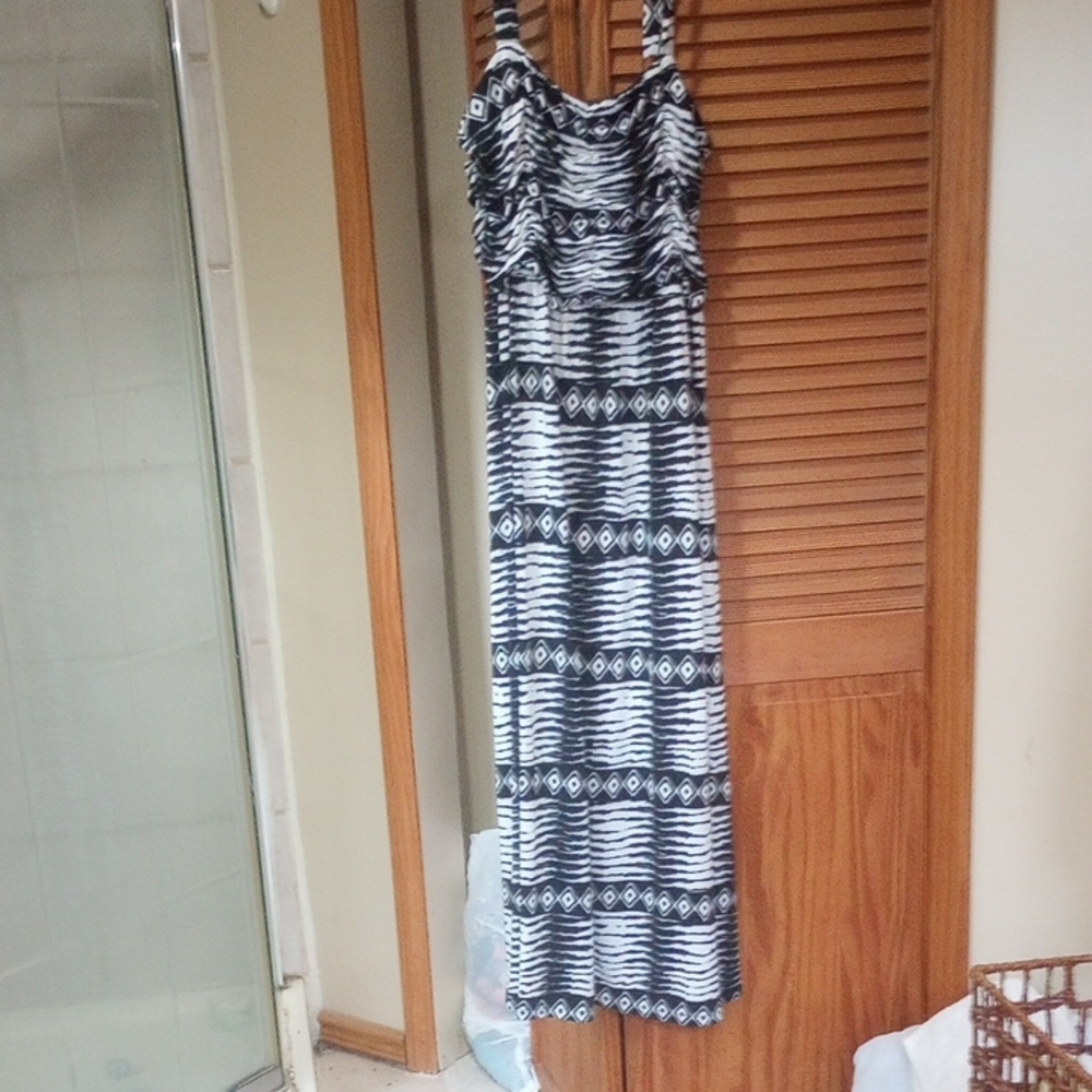 Black and White Patterned Maxi Dress